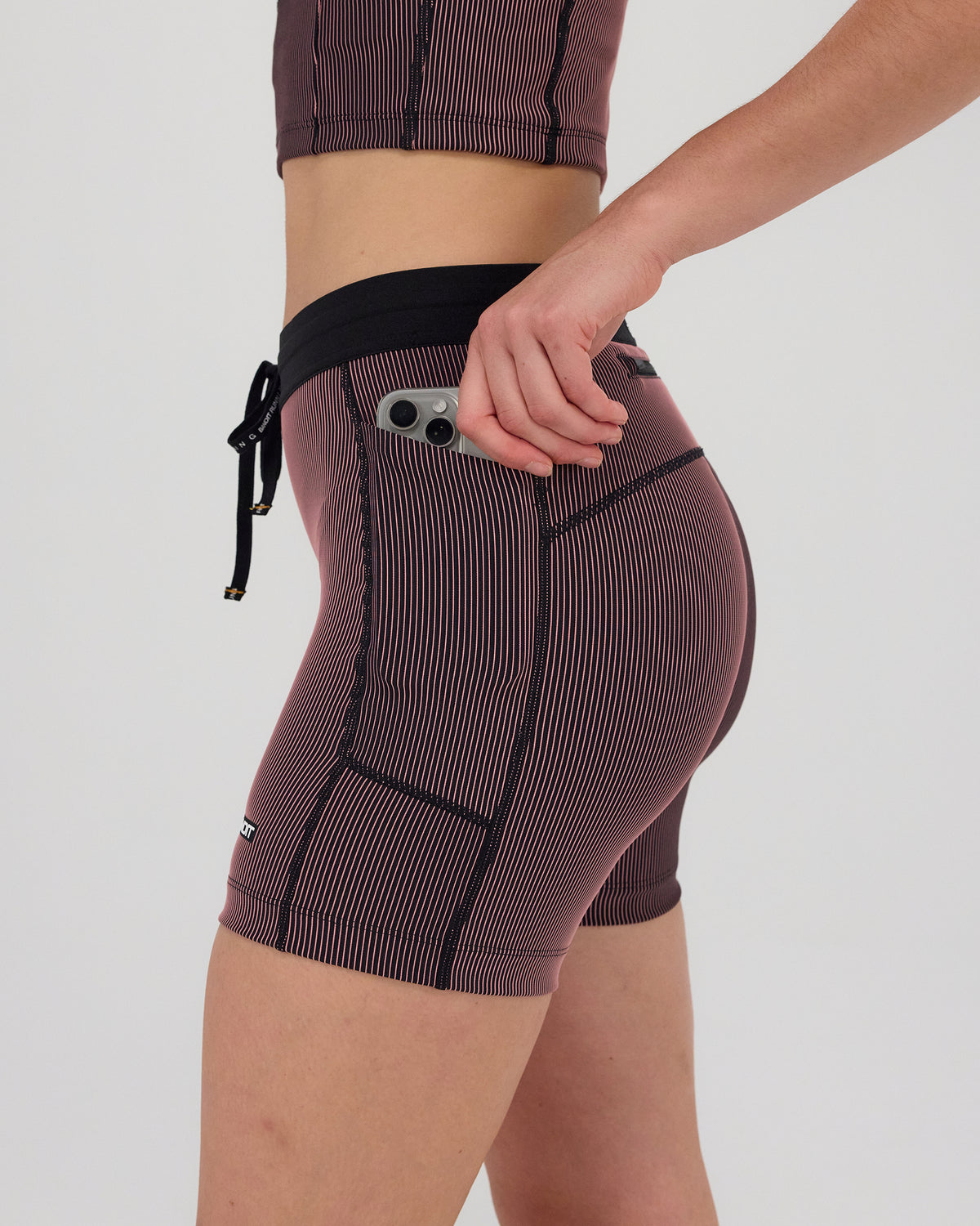 Bandit Striped Cadence™ 5" Compression - Black with Fig - Frontrunner Colombo